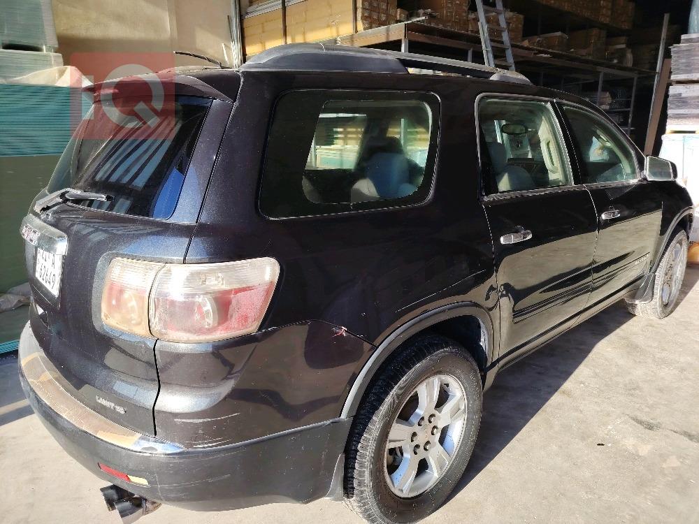 GMC Acadia